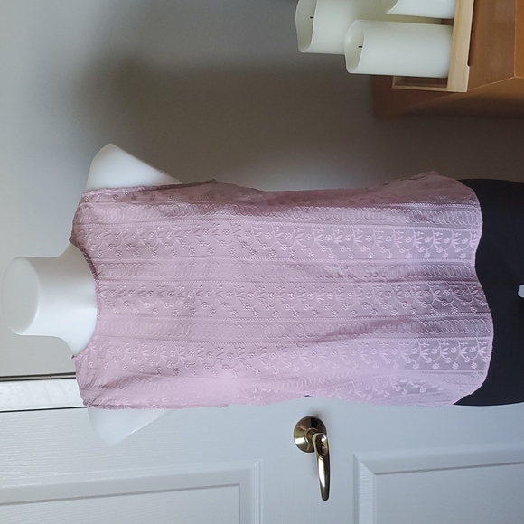 Lavender embroidered floral blouse, RW Co - Size small - Picture 3 of 7